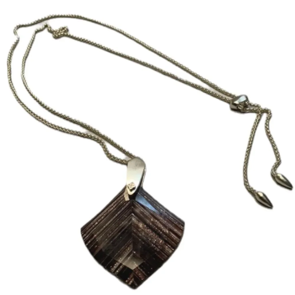 KENDRA‎ SCOTT 